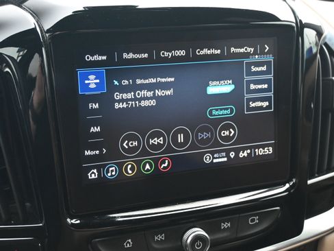 Used 2023 Chevrolet Traverse Premier FWD image 25