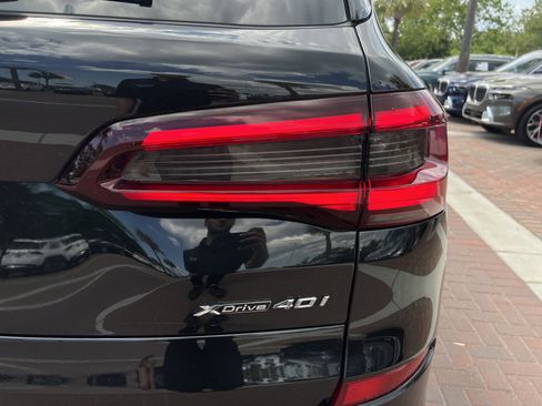 Used 2022 BMW X5 xDrive40i w/ M Sport Package image 45