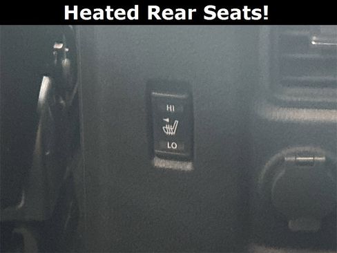 Used 2020 Nissan Titan PRO-4X w/ Pro-4x Convenience Package image 41