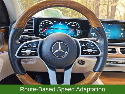 Used 2021 Mercedes-Benz GLE 580 4MATIC image 10