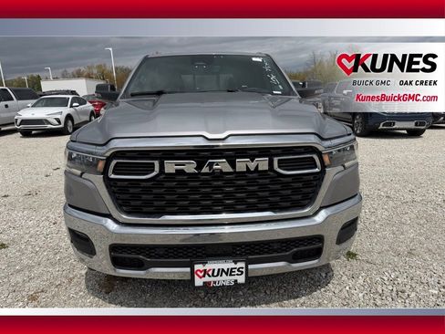 Used 2026 RAM 1500 Big Horn AWD/4WD image 3