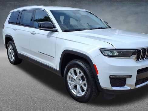 Used 2023 Jeep Grand Cherokee L Limited w/ Luxury Tech Group II RWD image 18