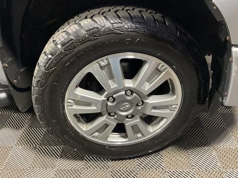 Used 2015 Toyota Tundra Platinum AWD/4WD image 38