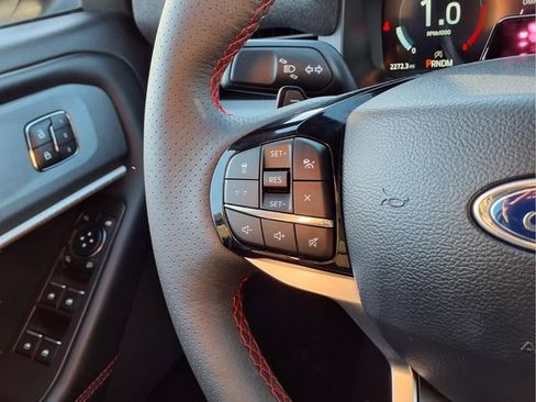 Used 2026 Ford Explorer ST image 31