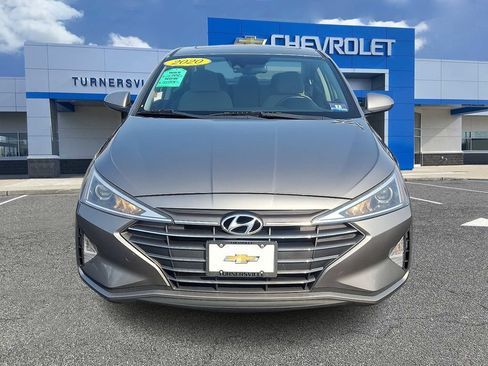 Used 2020 Hyundai Elantra Value Edition FWD image 2