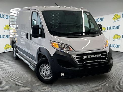 Used 2025 RAM ProMaster 2500 w/ U-Haul Equipment Group FWD image 1