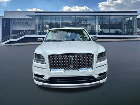 Used 2021 Lincoln Navigator Black Label w/ Cargo Convenience Package AWD/4WD image 2