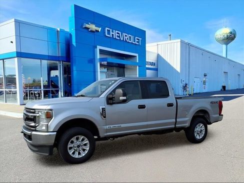 Used 2022 Ford F350 XLT image 8