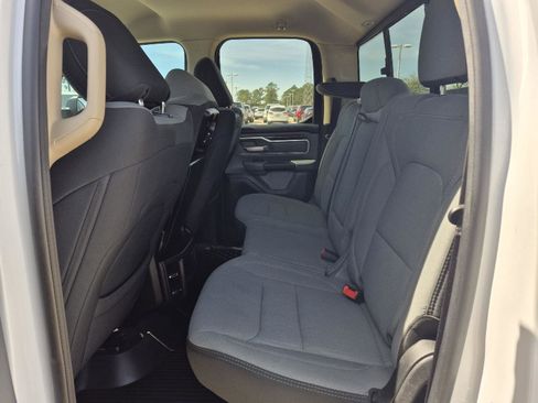 Used 2020 RAM 1500 Lone Star RWD image 8