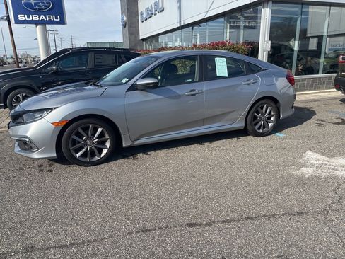 Used 2021 Honda Civic EX image 10