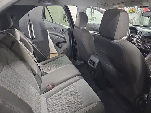 Used 2024 Chevrolet Equinox LT image 11