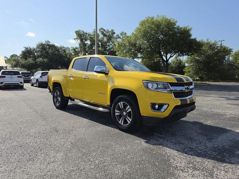 Used 2015 Chevrolet Colorado LT w/ Luxury Package RWD image 1
