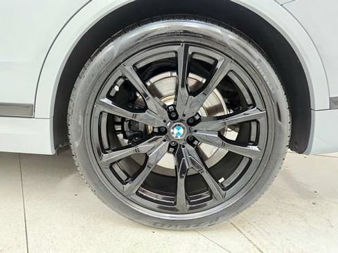 Used 2025 BMW X7 xDrive40i w/ Executive Package AWD/4WD image 80