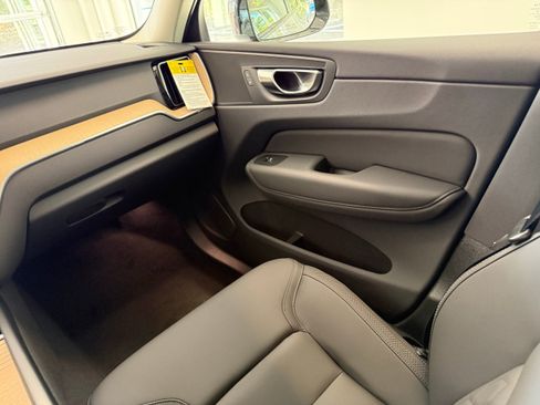 New 2026 Volvo XC60 B5 Plus w/ Protection Package Premier image 22