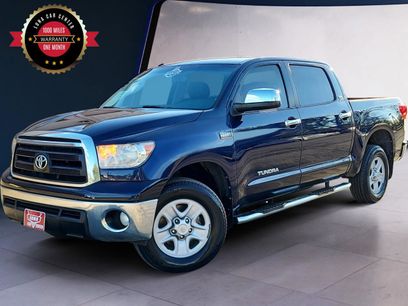 Used 2012 Toyota Tundra 4x4 CrewMax w/ SR5 Pkg