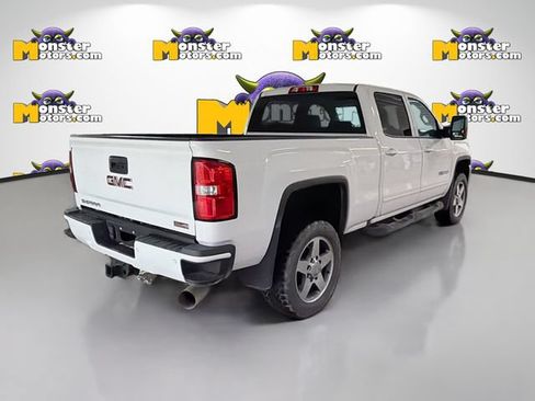 Used 2018 GMC Sierra 2500 SLT w/ All Terrain HD Package AWD/4WD image 4