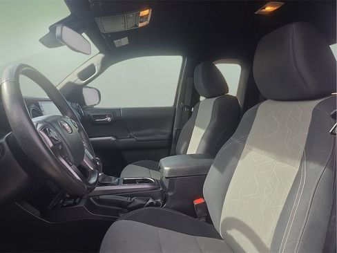 Certified 2023 Toyota Tacoma TRD Sport image 19