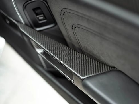 Used 2009 Aston Martin DBS Coupe 2D image 26