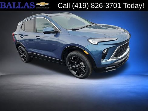 Used 2025 Buick Encore GX Sport Touring FWD image 7
