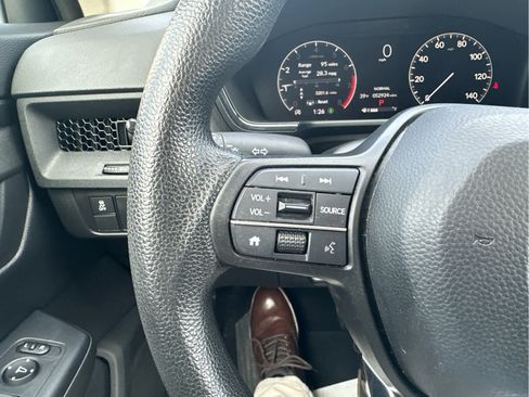 Used 2023 Honda CR-V LX image 22