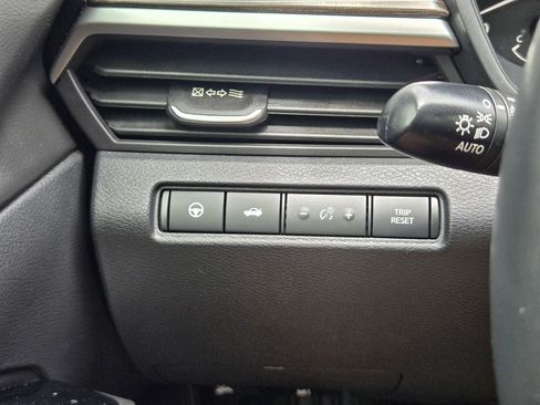 Used 2021 Nissan Altima 2.5 SL FWD image 25
