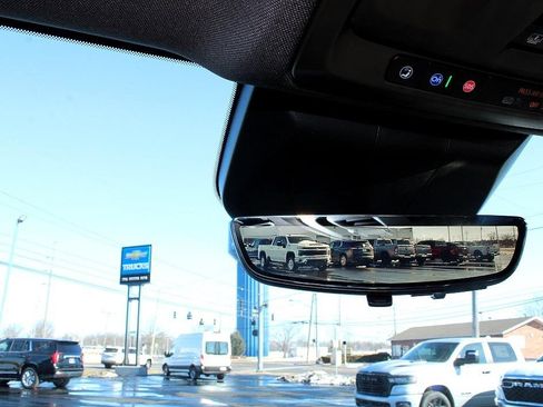 Used 2023 Cadillac Escalade Sport image 13