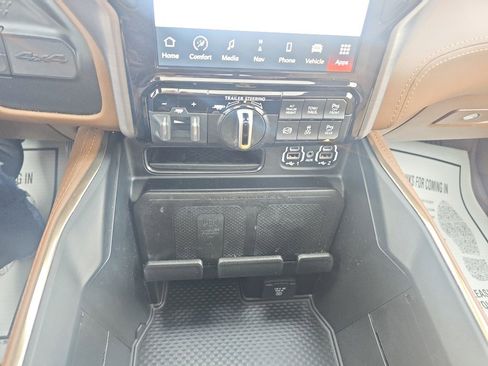 Used 2023 RAM 2500 Limited image 35