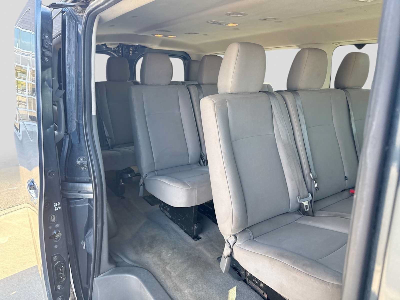 Used 2014 Nissan NV 3500 SV w/ Technology Package RWD image 19