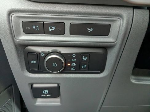 Used 2022 Ford F150 XLT w/ Equipment Group 302A High AWD/4WD image 26
