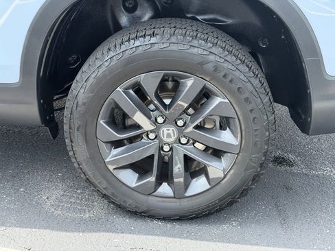Used 2024 Honda Ridgeline Sport image 32