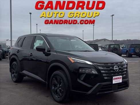 New 2026 Nissan Rogue SV image 1