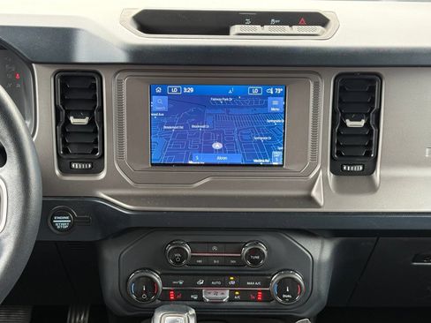 Used 2022 Ford Bronco Outer Banks AWD/4WD image 19