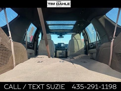 Used 2022 Chevrolet Tahoe Z71 w/ Off-Road Capability Package AWD/4WD image 9