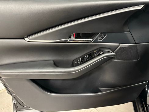 Certified 2024 MAZDA CX-30 AWD 2.5 S w/ Preferred Package image 18