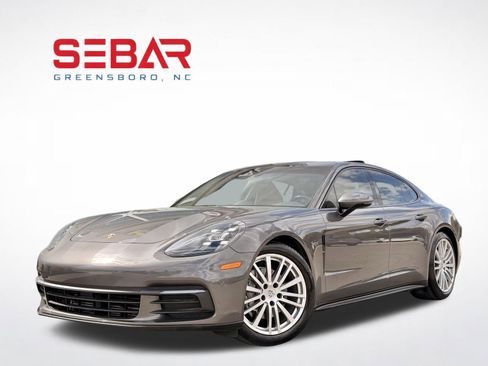 Used 2018 Porsche Panamera image 1