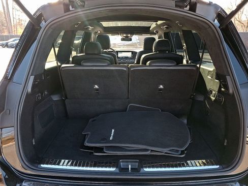 Certified 2024 Mercedes-Benz GLS 63 AMG 4MATIC image 31