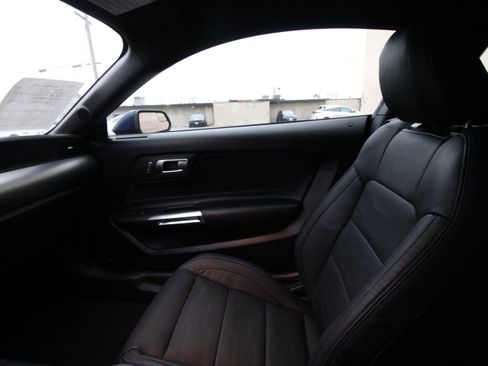 Used 2019 Ford Mustang GT image 28