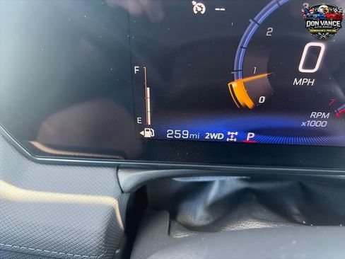 Used 2025 Chevrolet TrailBlazer LT AWD/4WD image 17