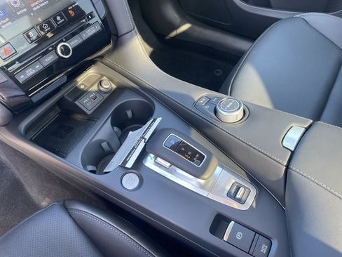 New 2025 INFINITI QX50 Luxe w/ Accent Package image 17