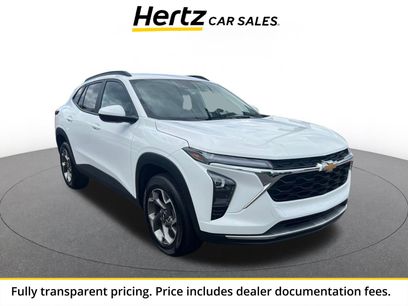 Used 2025 Chevrolet Trax LT