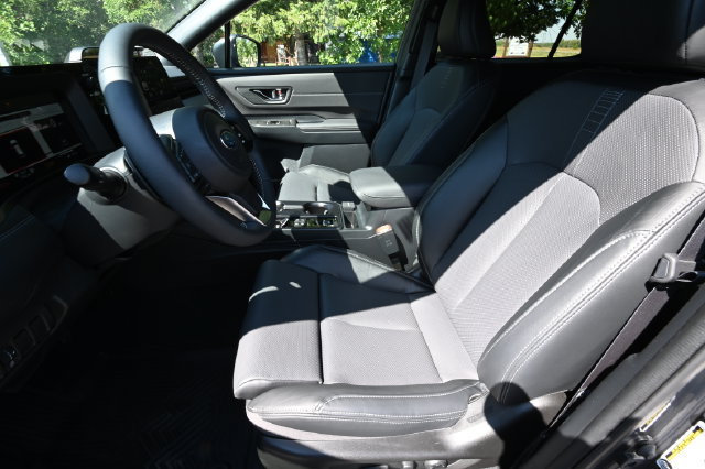 Certified 2026 Subaru Outback Touring XT w/ Touring Package AWD/4WD image 9