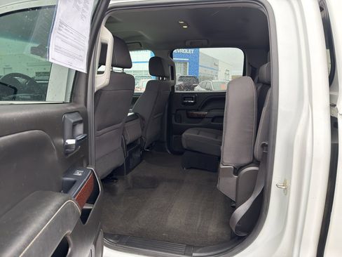 Used 2018 GMC Sierra 2500 SLE image 14