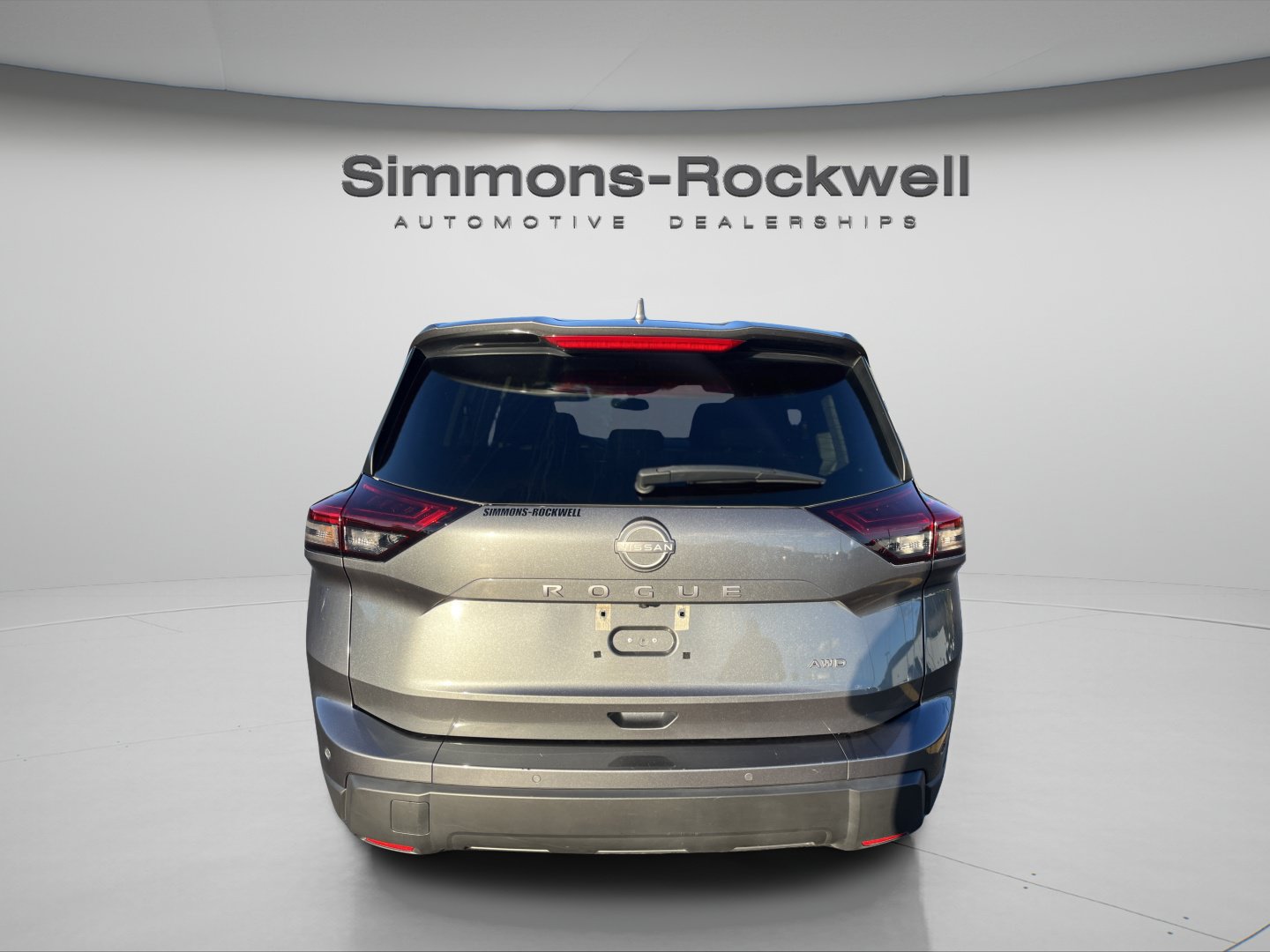 Used 2026 Nissan Rogue SV AWD/4WD image 4