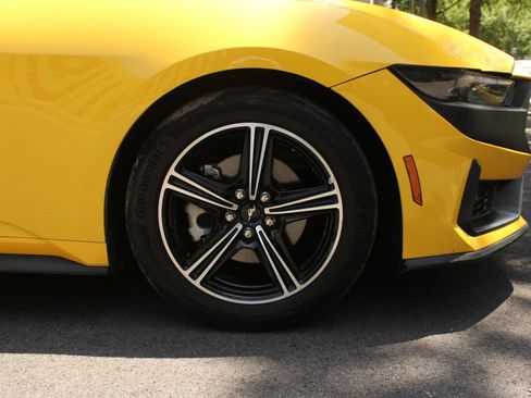 Used 2024 Ford Mustang Premium RWD image 4