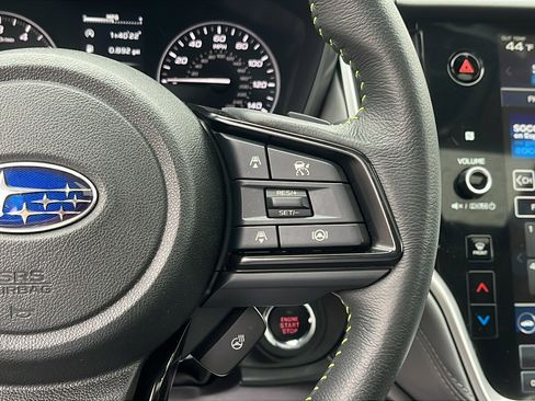 Certified 2025 Subaru Outback Onyx Edition AWD/4WD image 14