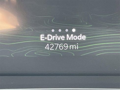 Used 2022 Jeep Grand Cherokee Limited 4xe image 27