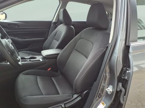 Used 2023 Nissan Altima 2.5 S FWD image 12