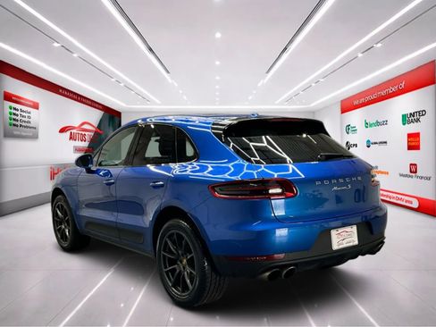 Used 2016 Porsche Macan S w/ Infotainment Package AWD/4WD image 6