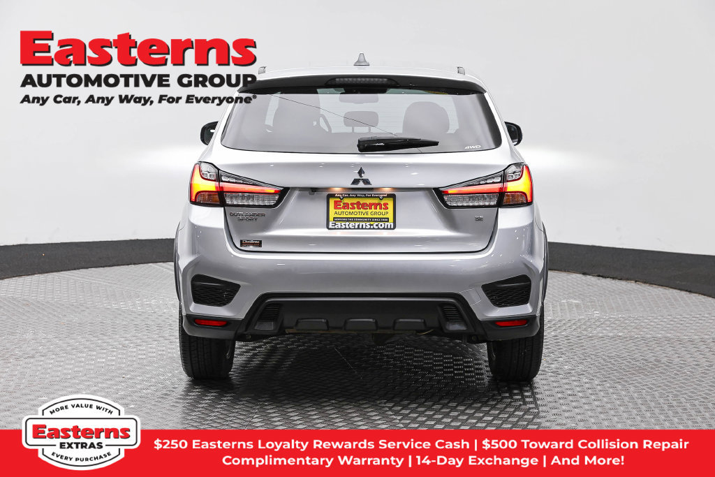 Used 2024 Mitsubishi Outlander Sport SE AWD/4WD image 7