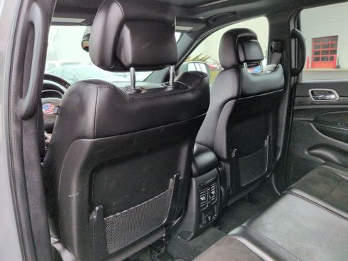 Used 2022 Jeep Grand Cherokee Laredo X AWD/4WD image 16